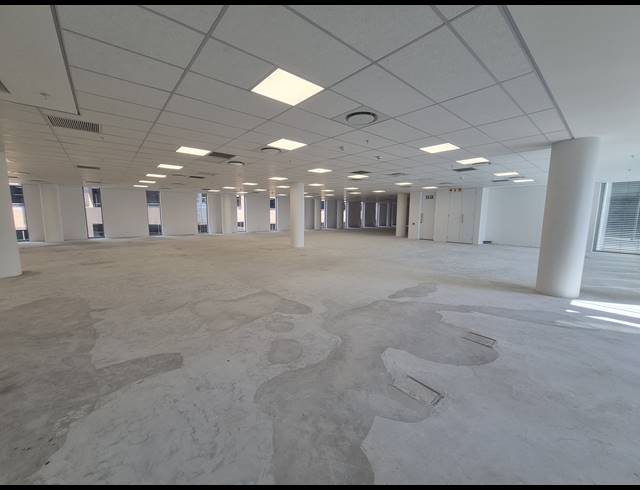 1,154M² OFFICE TO LET IN SANDTON CENTRAL
